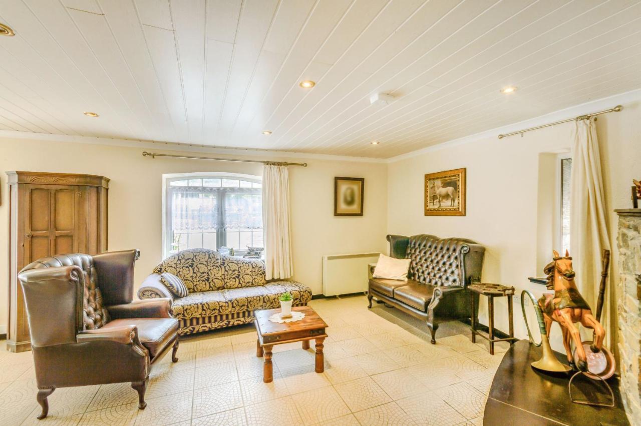Garden Apartment Llandysul Exterior photo
