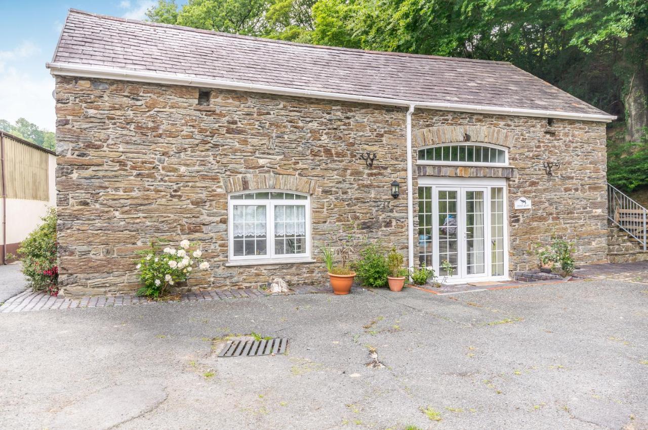 Garden Apartment Llandysul Exterior photo